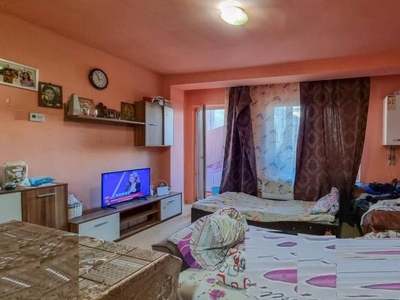 Vanzare apartament 2 camere zona Eroilor Floresti!