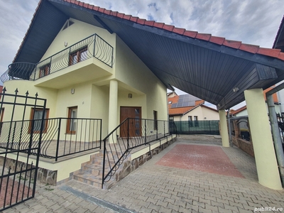 Vila de lux P+M complet mobilata, in Selimbar