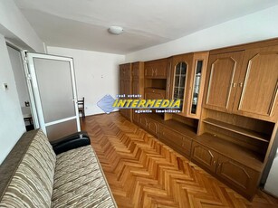 2 camere etaj 3 decomandat Cetate Mercur Alba Iulia