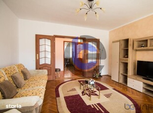 Vand apartament,2 camere,zona Penny,la intrare in Navodari!