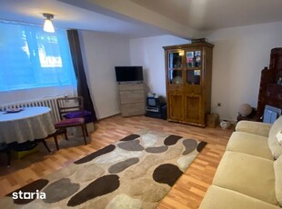 Apartament cu 2 camere semidecomandate - Platinia , UMF