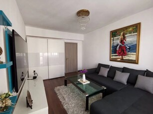 Apartament de 2 camere, 65 mp, centrala, parcare, zona Aparatorii Patriei