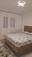 Apartament de 3 camere, 75 mp, decomandat, centrală, zona Gorjului