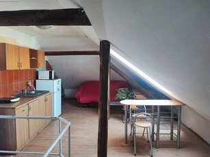 Apartament de închiriat zona Calea Poplăcii