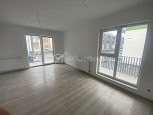 Apartament frumos si spatios, 66mp strada Florilor, Floresti