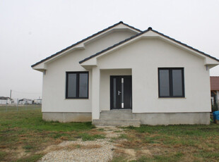 Casa de Vanzare , 3 camere, OSORHEI