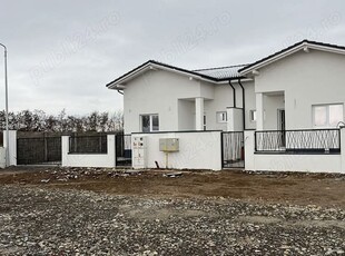 Duplex de vanzare, Albina - Mosnita Noua