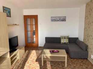 Garsoniera, 35 mp, decomandata, AC, balcon, zona Tineretului