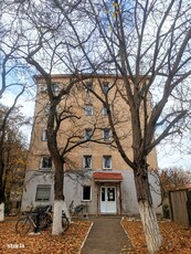 Garsoniera in bloc de apartamente aproape de Universitate