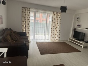 Inchiriez apartament 2 camere si gradina privata