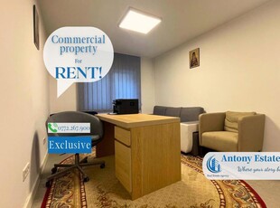 Spatiu comercial, Cabinet de inchiriat, Birou, Rogerius - Oradea