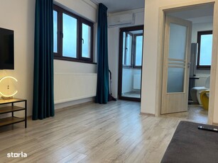 Apartament de vanzare, cu 3 camere, 52 mp, zona-Nufarul