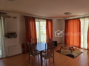 Apartament cu doua camere semidecomandat in centrul Florestiului