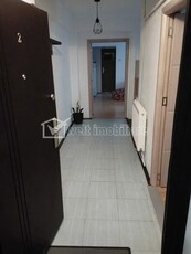 Apartament Semicentral ocazie foarte buna de investitie