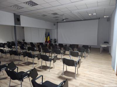 Inchiriere sala conferinte cu videoproiector