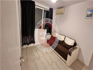 Plaza MALL | Apartament 4 camere | 67mp | semidecomandat | B8805