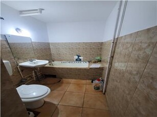 Vanzare Apartament 2 Camere Semidecomandat BerceniSemenic