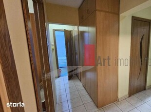 Vanzare apartament 3 camere decomandat Brancoveanu