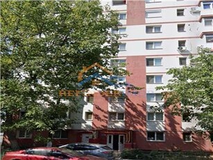 Vanzare apartament cu 3 camere zona Drumul Taberei Valea Oltului