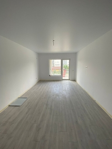 Apartament 2 camere metrou Aparatorii Patriei acte gata