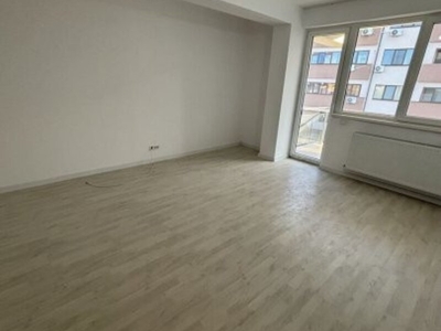 Apartament 3 camere Theodor Pallady