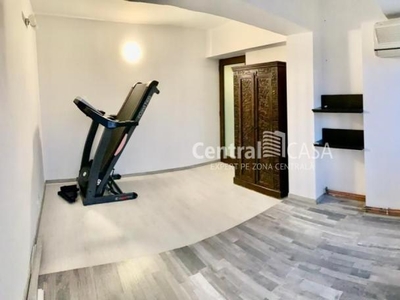 Apartament de vanzare cu 2 camere, Centru-Sf Lazar-Palas