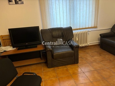 Apartament de vanzare cu 2 camere, Podu Ros