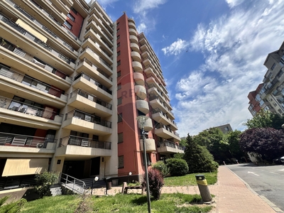 Apartament 2 camere inchiriere in bloc de apartamente Bucuresti, Stefan cel Mare