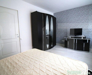 Apartament cu 2 camere decomandate