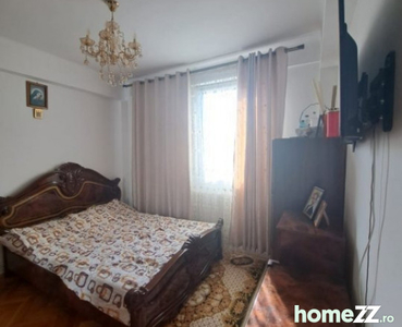 Apartament cu 2 camere decomandate in zona Garii