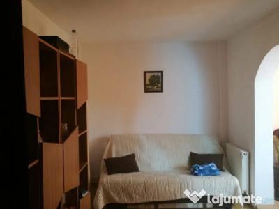 COLOSSEUM: Apartament 2 camere mobilat, utilat - zona Astra