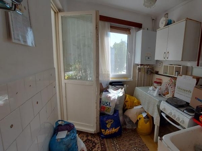 2 camere Aviatiei etaj 3, stradal, pret 42000 Euro