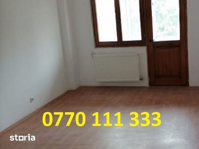 Apartament 2 camere confort 1 etaj 3, zona Calea Galati