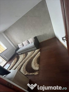 Apartament 2 camere decomandat, etajul 1 Scriitorilor, 10F6M