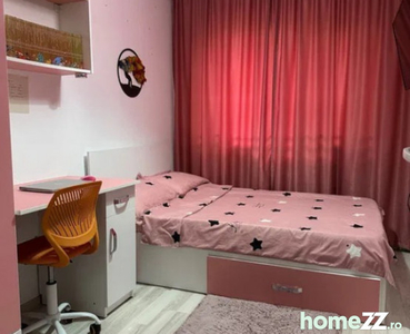 Apartament 3 camere = 50mp zona SPITALULUI -- etaj 3