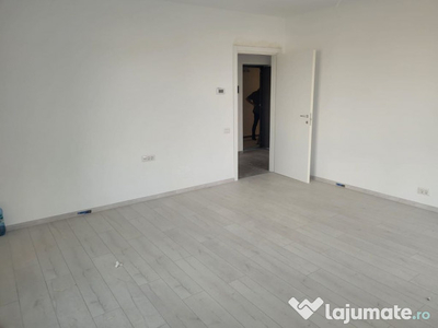 Apartament 3 Camere Bloc Nou Decomandat