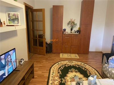 Apartament 3 camere , zona ultracentrala Piata Moldovei , et 1/4 , decomandat ,renovat , mobilat