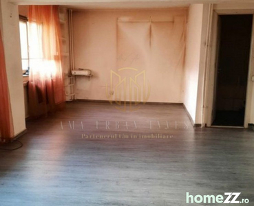 Apartament 4 camere Berceni Emil Racovita 108000 euro