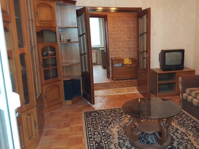 Apartament 4 camere decomandat etaj 3 Asirom