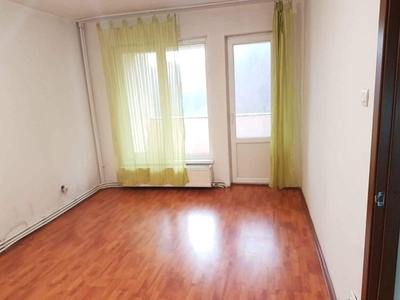 Apartament 4 camere etaj 5 duplex Piatra Neamt