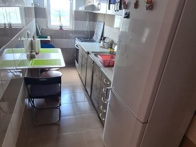 Apartament 4 camere Militari, Apusului, Casa Roz