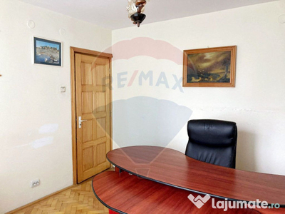 Apartament cu 2 camere de închiriat în zona Precista