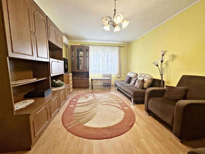 Apartament cu 2 camere de vanzare, PB, etajul 2, zona Sf Apostol Andrei, Oradea