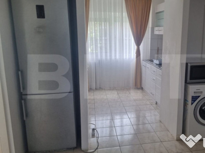 Apartament cu 3 camare la vanzare