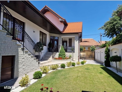 Casa nouă 6 camere singur în curte 400 mp teren cartier Lazaret