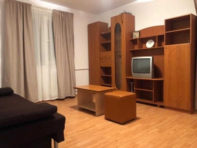 Inchiriere apartament 2 camere Berceni, Piata Resita 40 mp