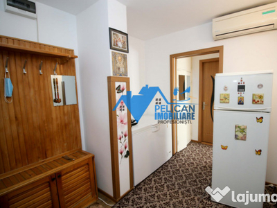 Spitalului, Apartament 2 camere decomandat etaj 3