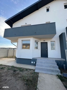 VILA tip duplex 4 cam/ Bragadiru/toate utilitățile/ zona Independentei