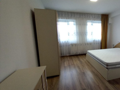 2 camere, , mp , de inchiriat apartament in zona Tatarasi, Ateneu