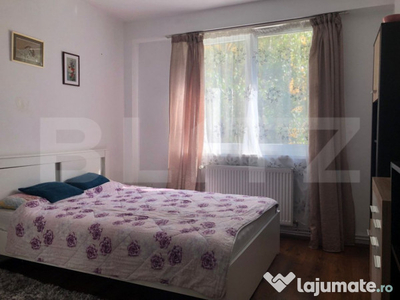 Apartament 2 camere, cu loc de parcare, Central